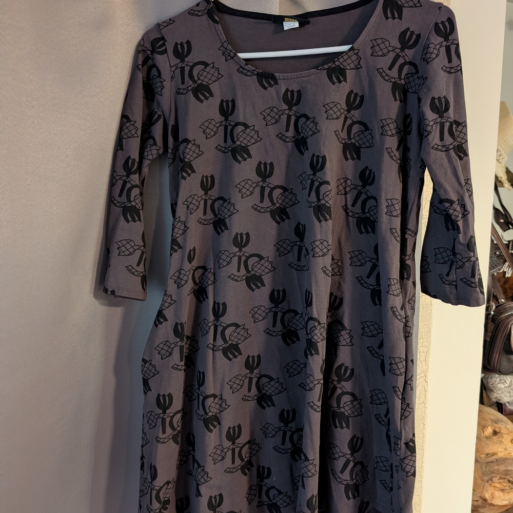 Nooworks Gray and Black Patterned 3/4 Sleeve Dress